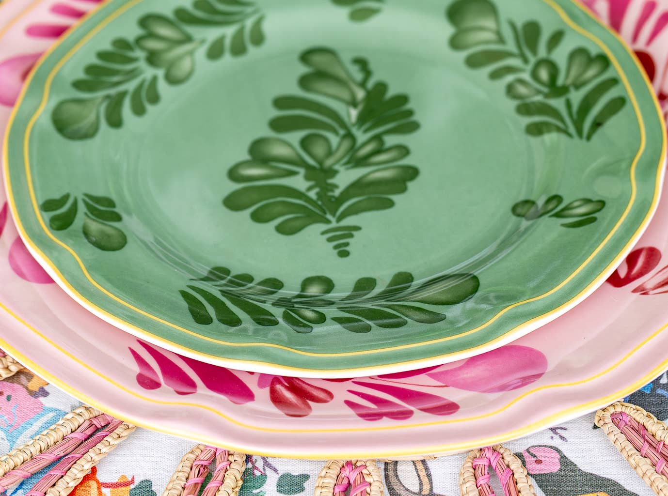 Gordes green dessert plate (set of 4)