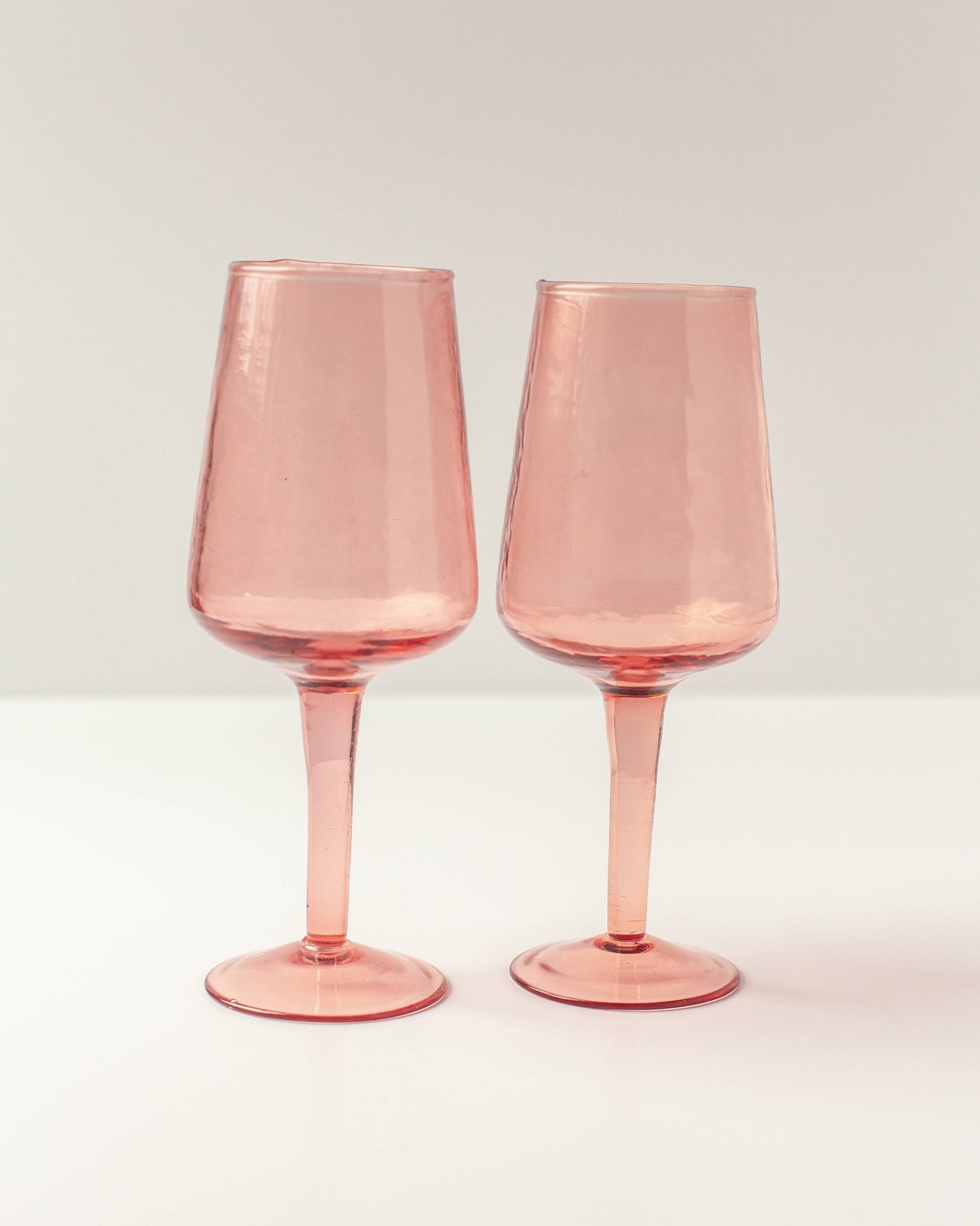 Handblown Hammered Wine Glass Pair: Blue