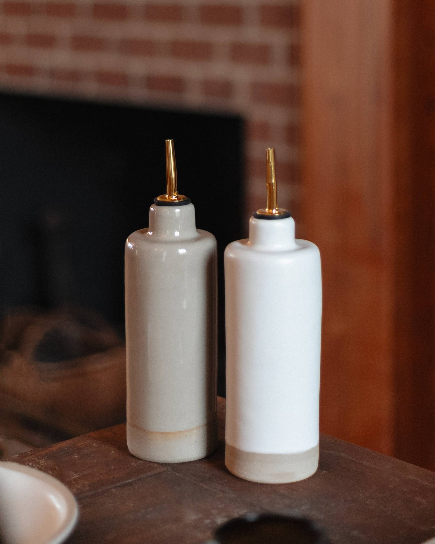Handmade Tall Oil Dispensers: Papaya (glossy)