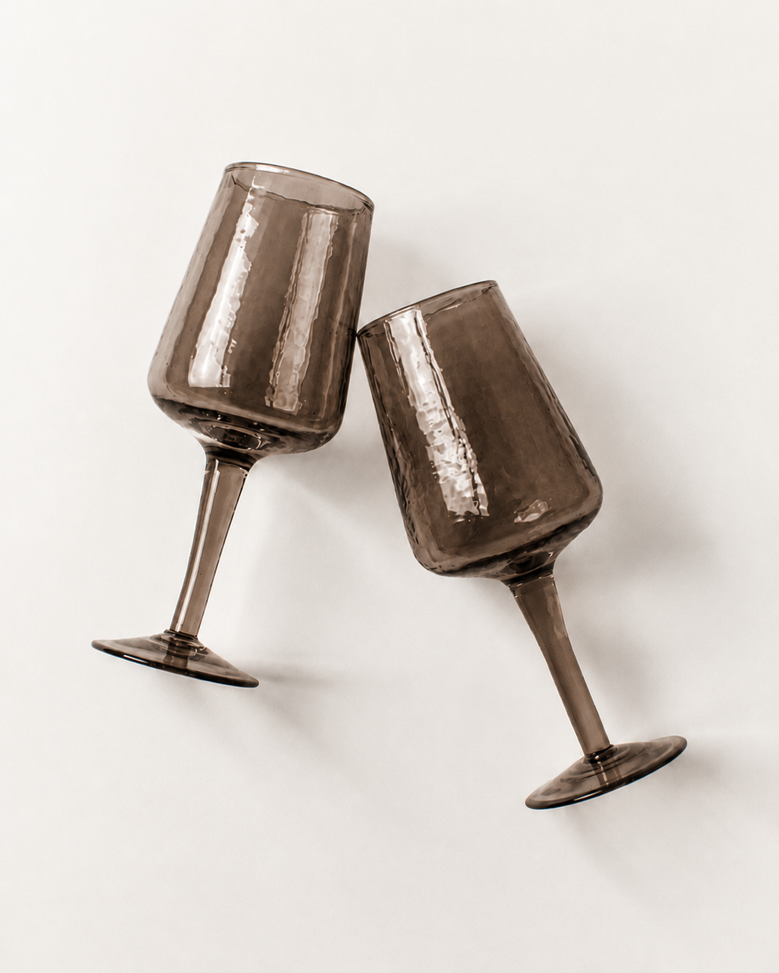 Handblown Hammered Wine Glass Pair: Blue